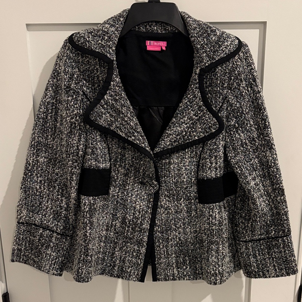 Kasper Black and Gray Tweed Blazer